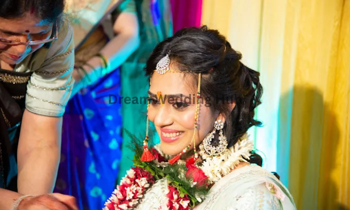 Priyanka Jayvwant Bridal Makeup Artist Thane